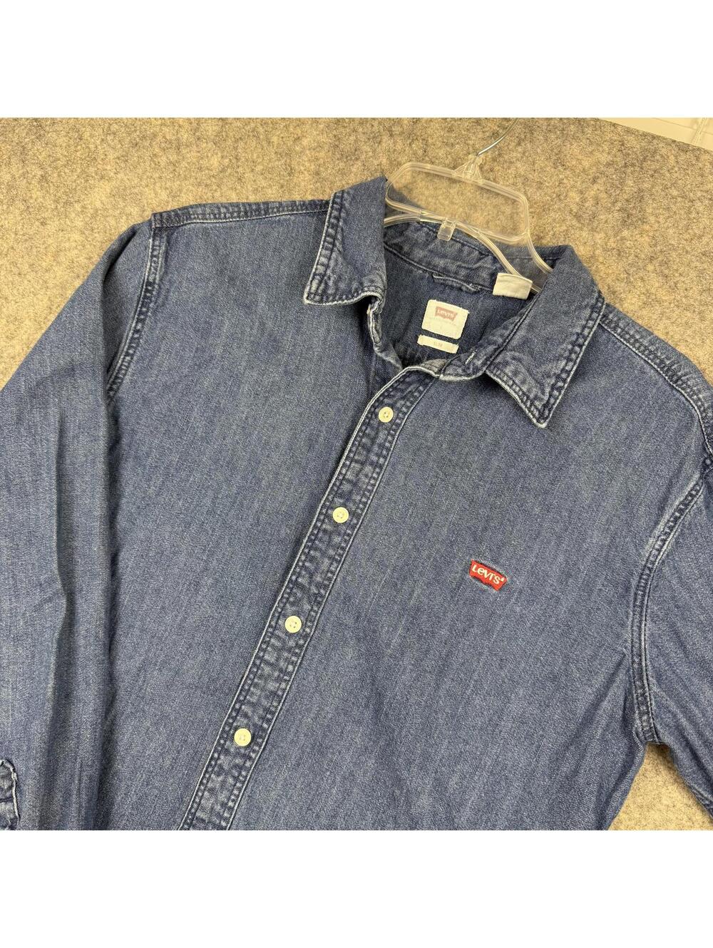 Levi’s Men’s Long Sleeve Button Front Slim Blue Denim Work Shirt Large EUC 529